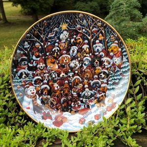 Santa Paws limited edition plate